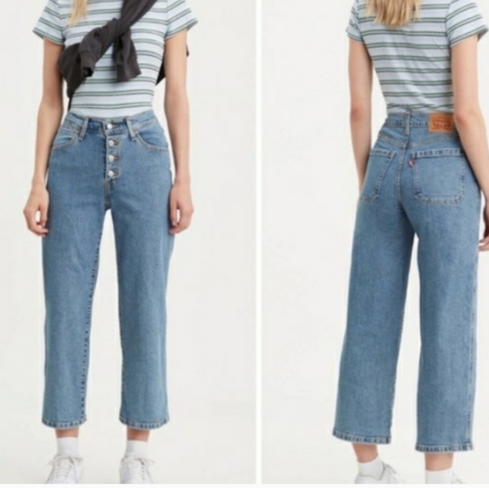 LEVI'S Mile High Cropped Wide Leg Jeans. Medium Wash. Size 28